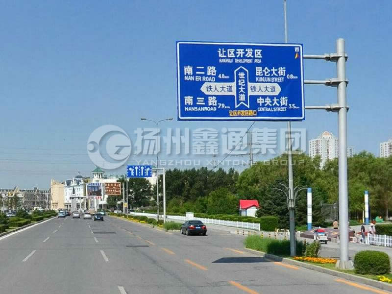 BZG-004，交通標(biāo)志桿，鍍鋅交通標(biāo)志桿