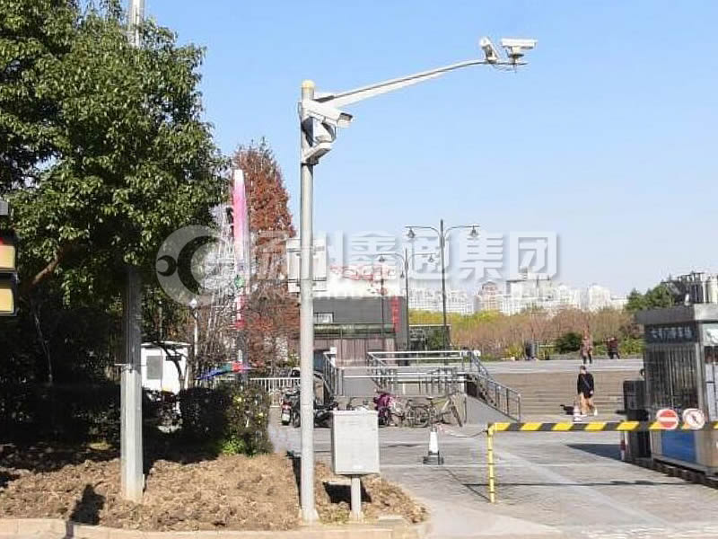 DJG-024，電子警察桿，治安監(jiān)控桿