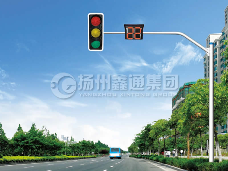 XHDG-010，彎臂信號燈桿，臨沂信號燈桿